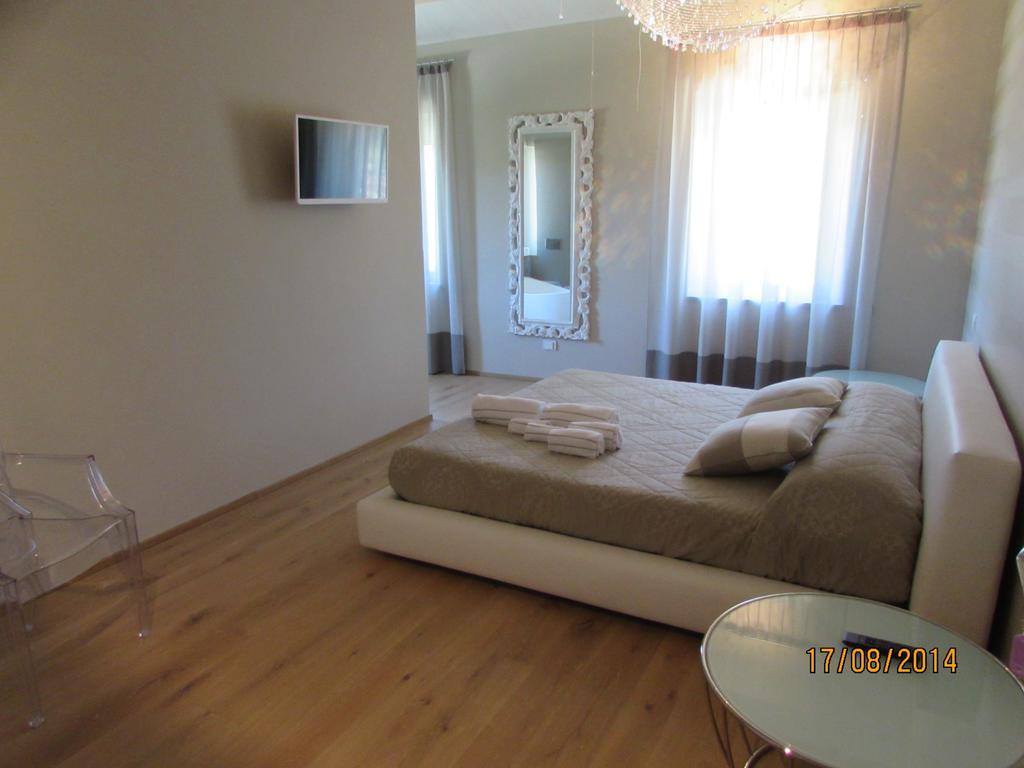 Amico Country House Serra San Quirico Quarto foto