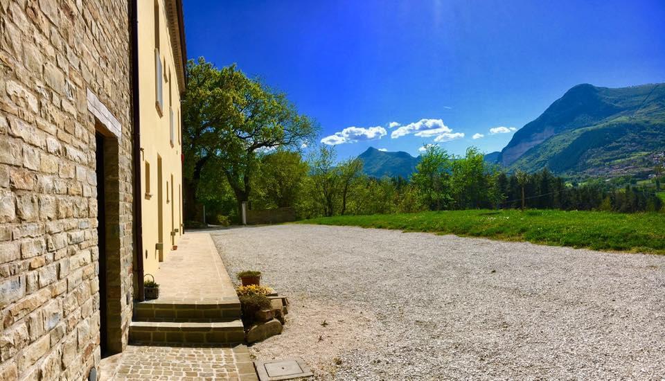 Amico Country House Serra San Quirico Exterior foto