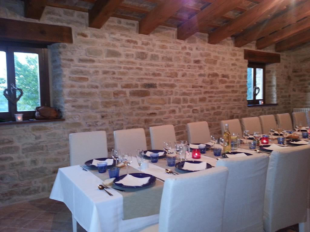 Amico Country House Serra San Quirico Exterior foto